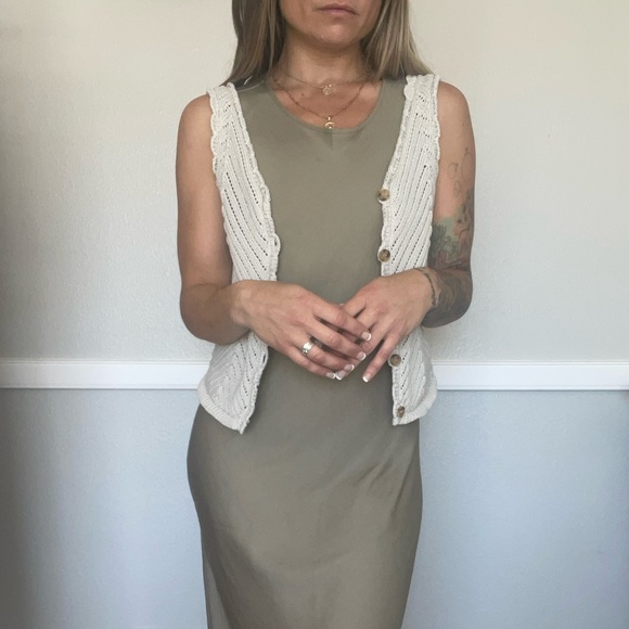 Knit Sweater Vest - Picture 6 of 9